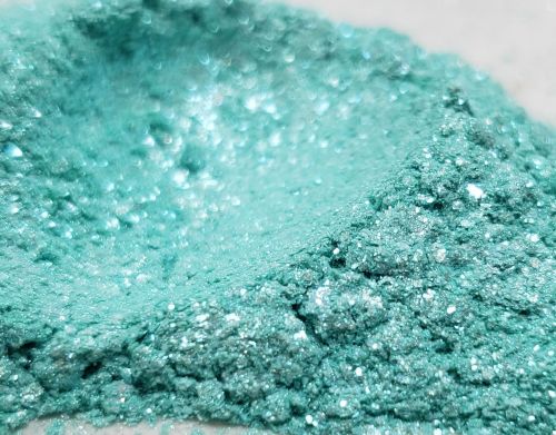 Light Green Geode Art Pearl Is a Mica Pigment Multi Sized